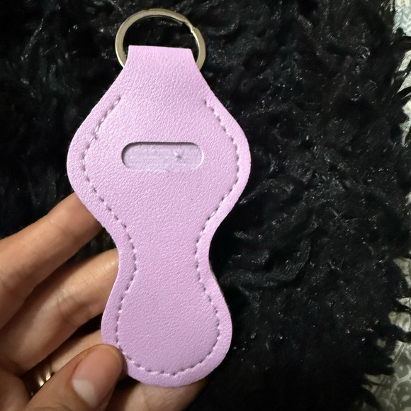 Purple keychain - Picture 7 of 10